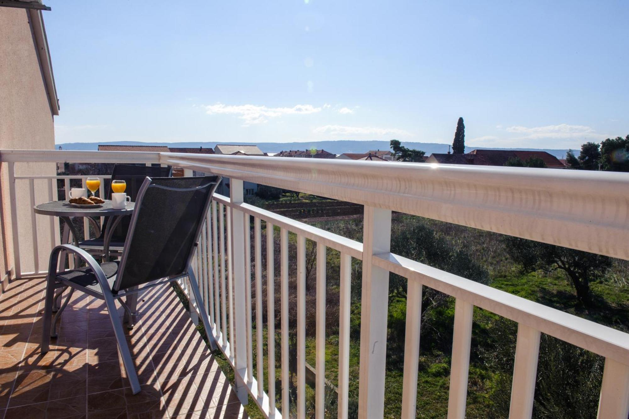 Apartman Sunny Vacay Каштела Екстер'єр фото
