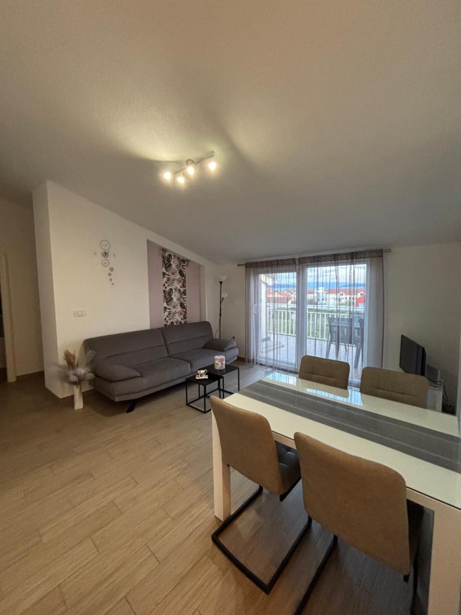 Apartman Sunny Vacay Каштела Екстер'єр фото